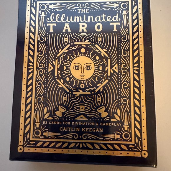 THE ILLUMINATED TAROT DECK OF PLAYING CARDS - Picture 2 of 3